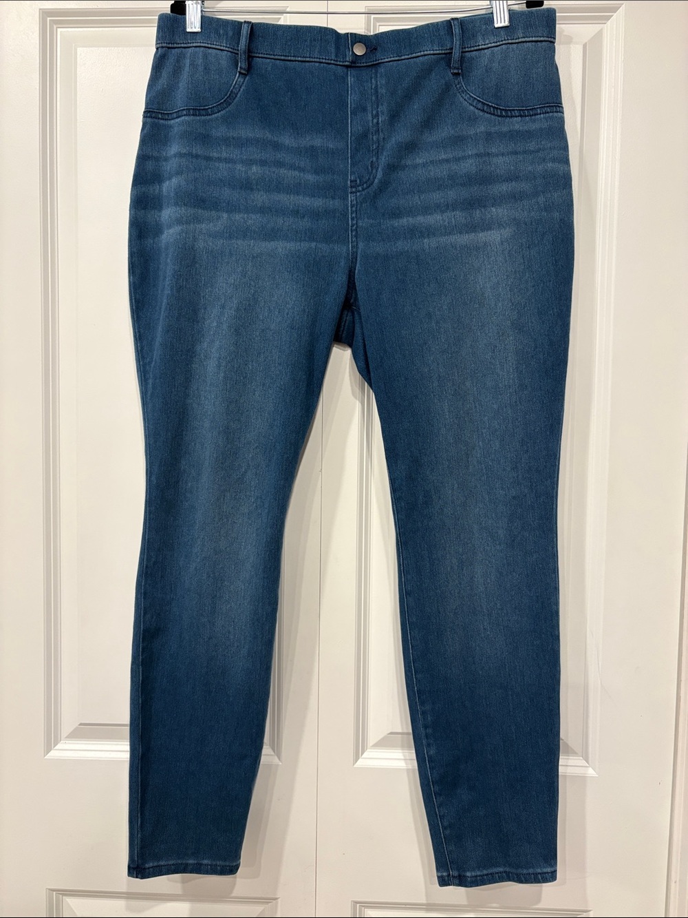 Time and Tru Women's Skinny Jegging Jeans in Dark Blue XXL (20)